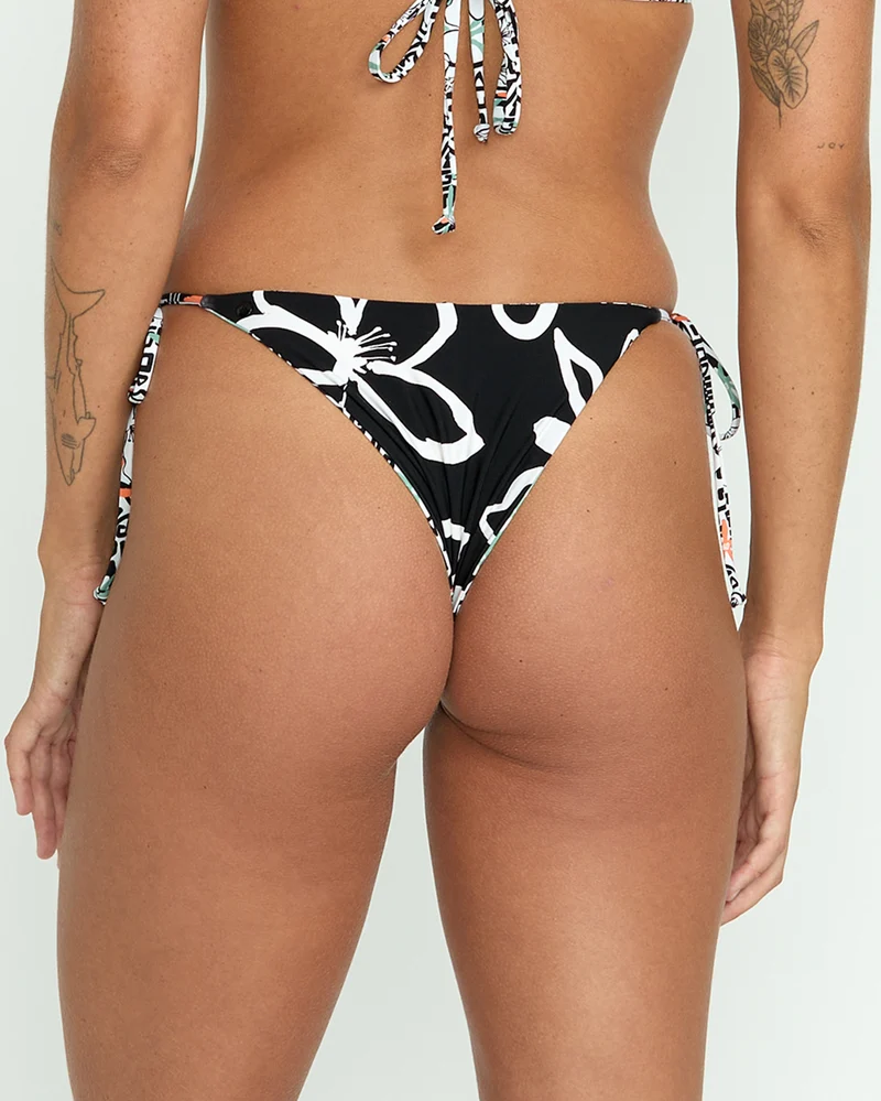 Sol Rebel Tie Side Teeny Bikinihose - Star White