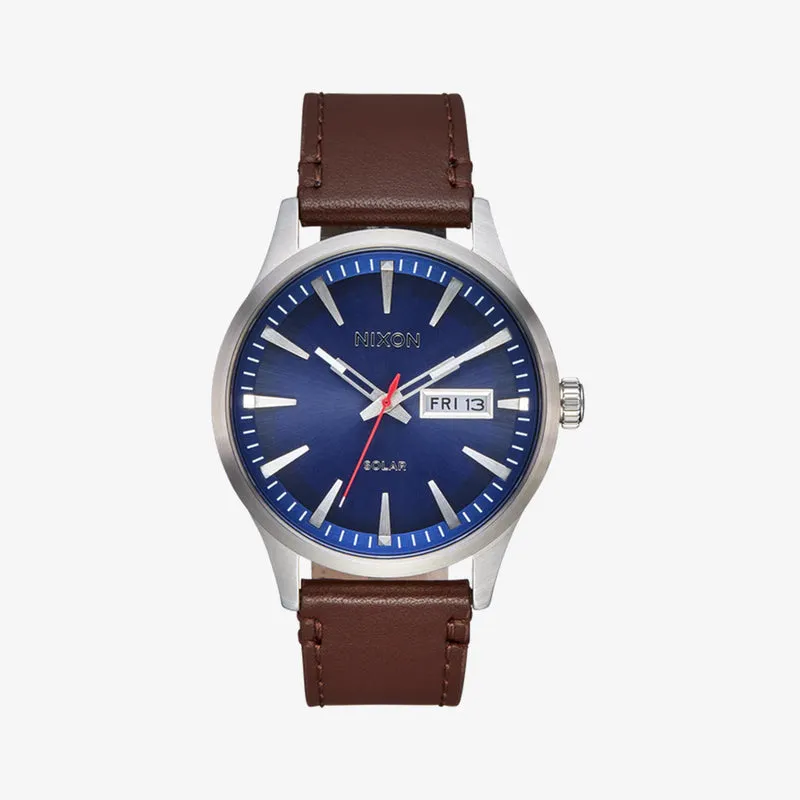 Nixon Sentry Solar Leather Uhr