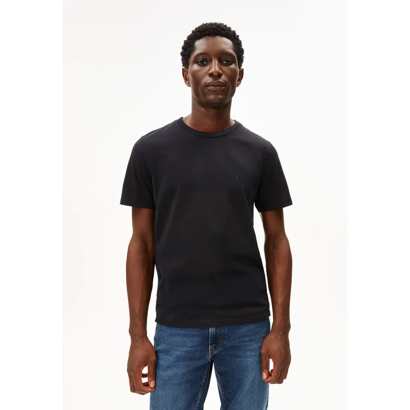 Jaames T-Shirt