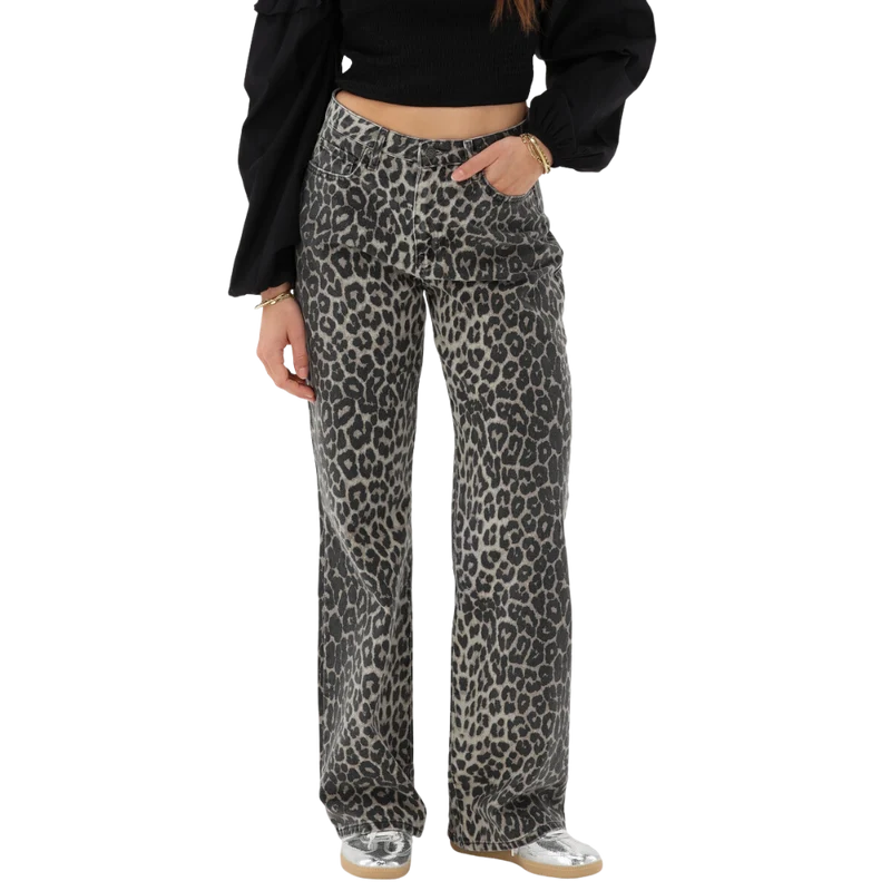 Leopard Jeans