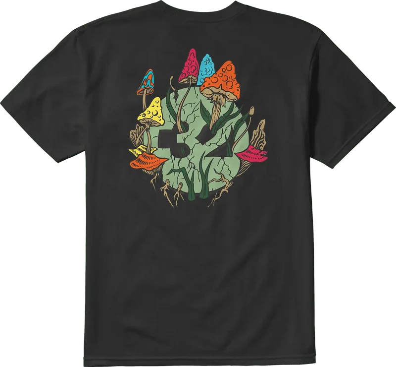 32 ART TEE