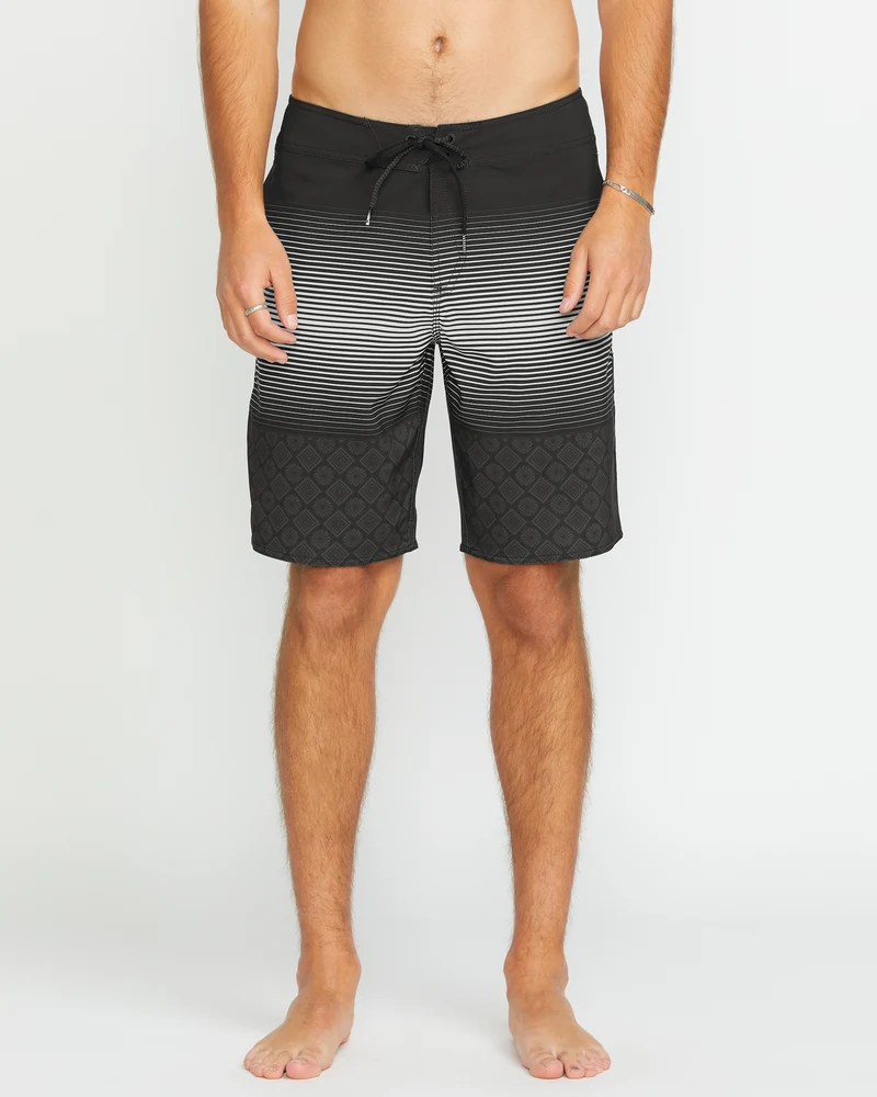 Lido Stripe Mod 20" Boardshorts - BLACK
