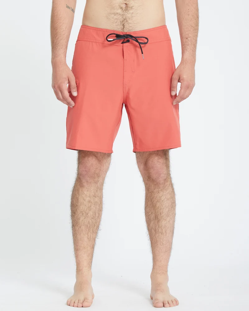 Lido Solid Mod 18" Boardshorts - CRANBERRY