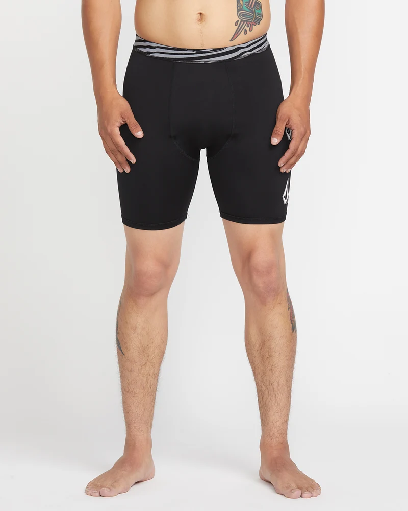 Surf Vitals J Robinson Shorts - BLACK