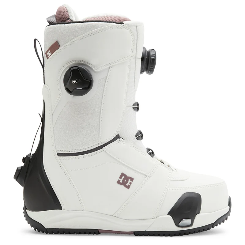 Lotus Step On Boot 2025