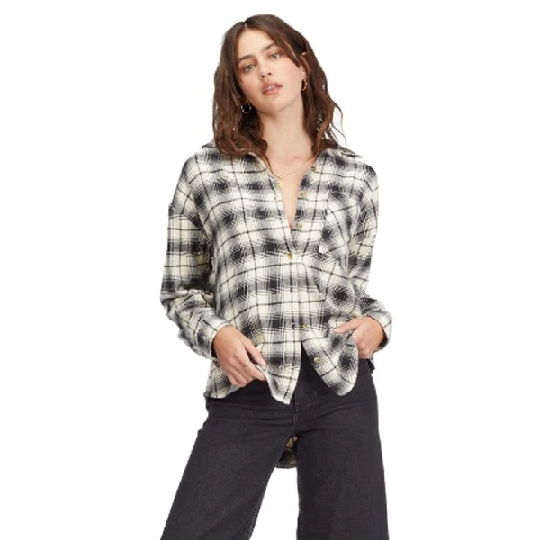 W Easy Breezy L/S Button-Up
