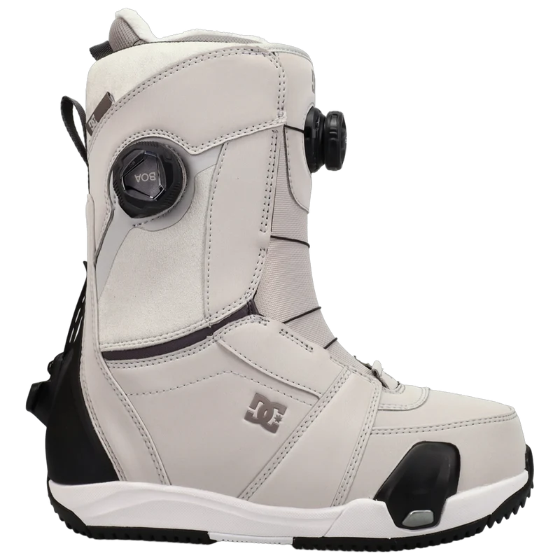 Lotus Step On Boot