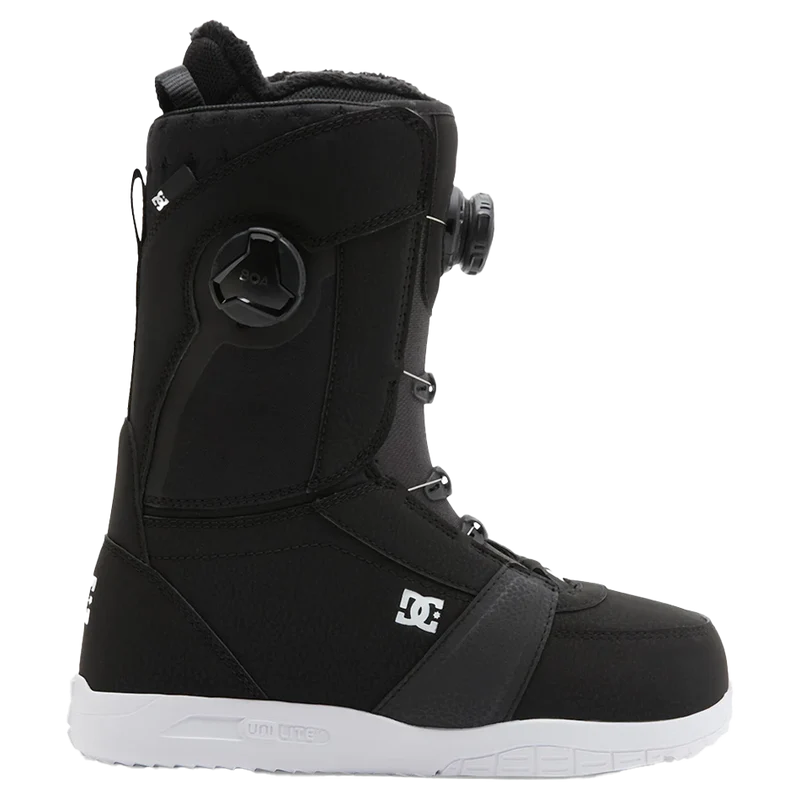 Lotus Boot