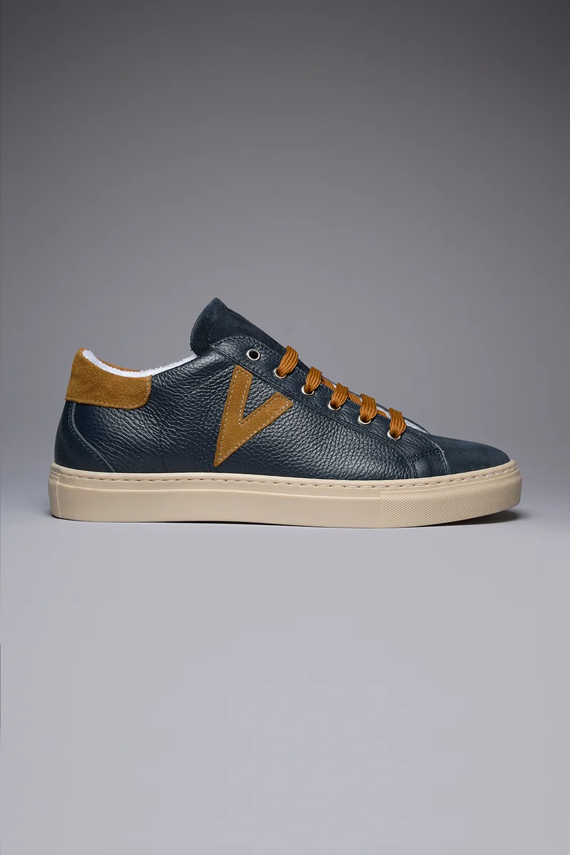 OLYMPIC - Sneakers a suola bassa in pelle martellata Blu con retro e inserto Cuoio