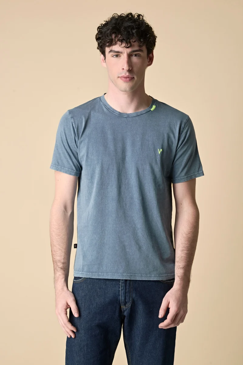 T-Shirt tinto capo marmorizzato Blu con Ricami a Contrasto