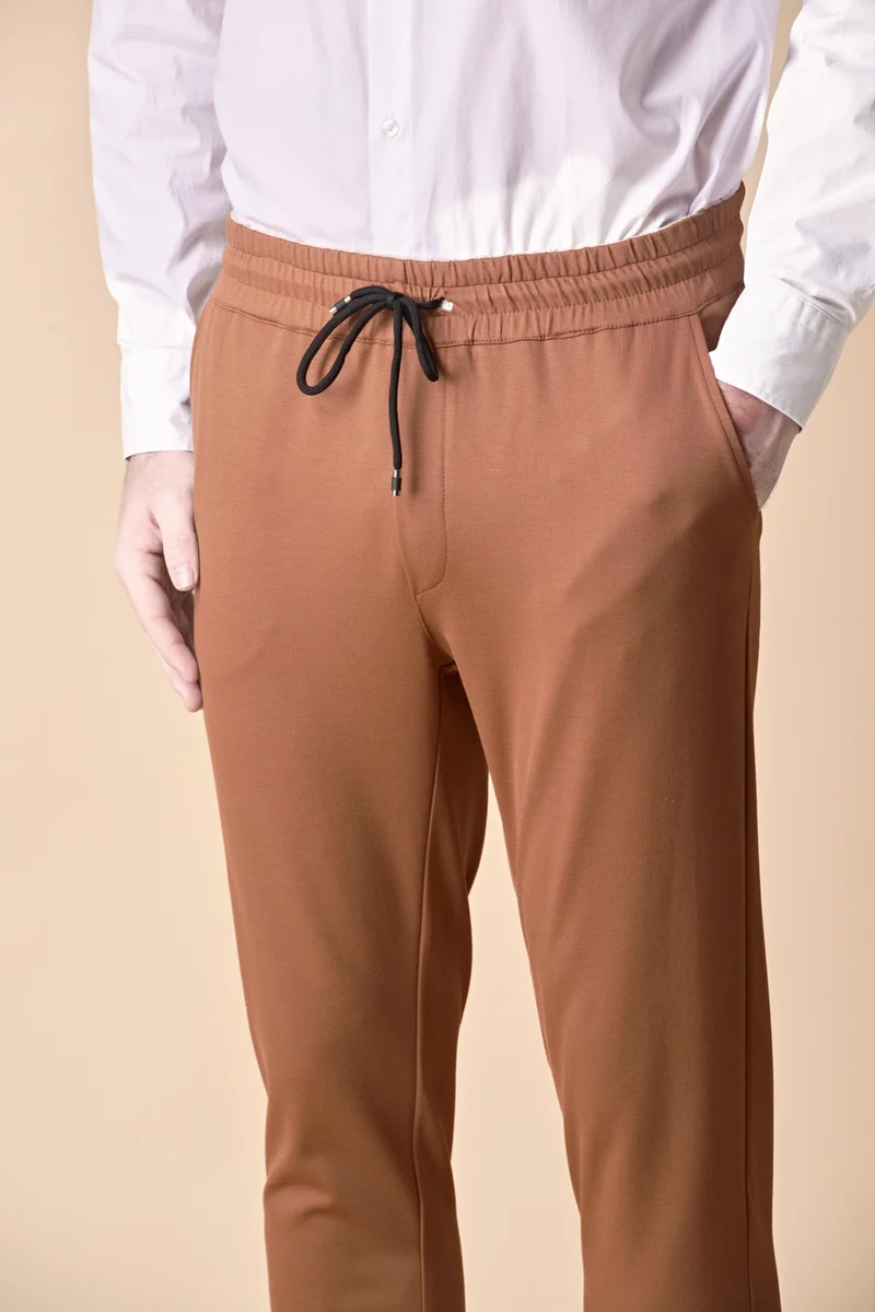 Pantalone Sartoriale in Jersey Tabacco con elastico in vita