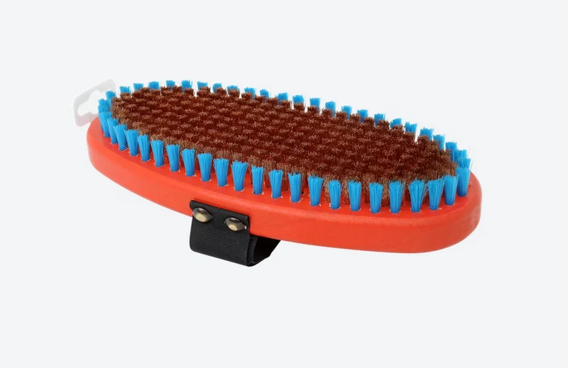 Swix T162O Brush Oval Medium Bronze - Winter 2026/2027