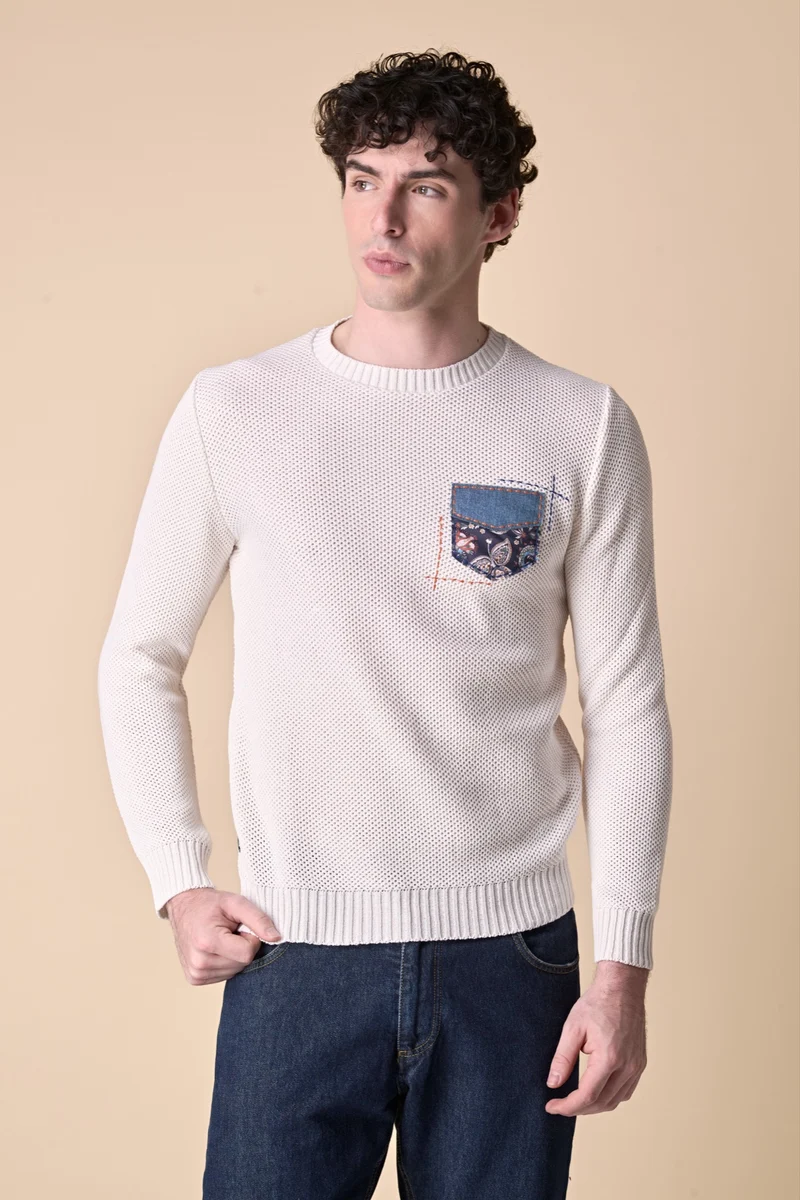 Maglioncino Occhio di Pernice Panna con taschino ricamato in tessuto V2