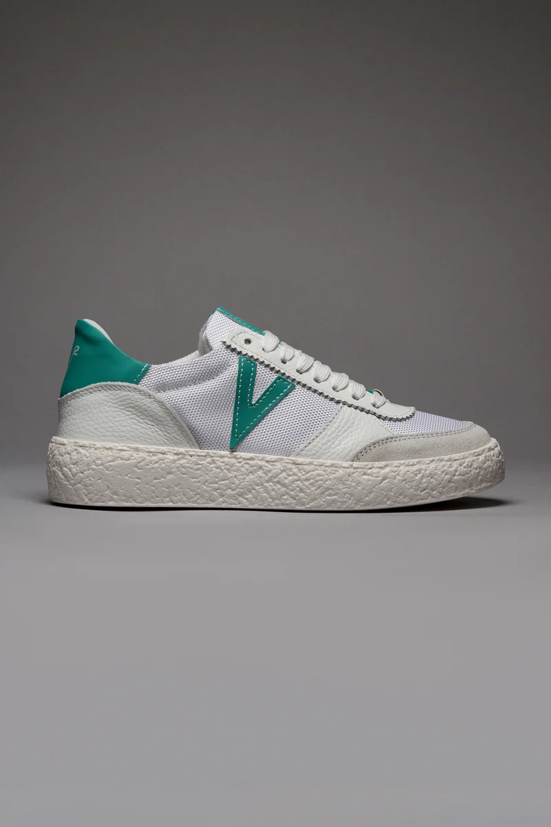 ATENA - Sneakers a suola bassa Bianca con inserti gommati Verde Smeraldo