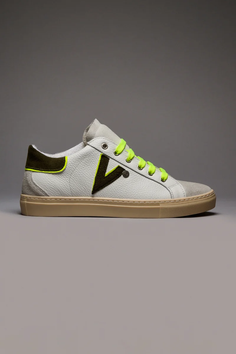 OLYMPIC V - Sneakers a suola bassa in pelle martellata con inserto e retro Bicolor Verde Militare e Giallo Fluo