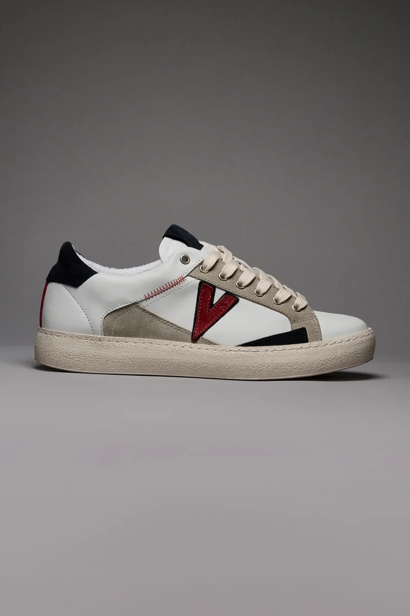 PABLITO - Sneakers con inserti Blu Sabbia e Rosso e Ricami